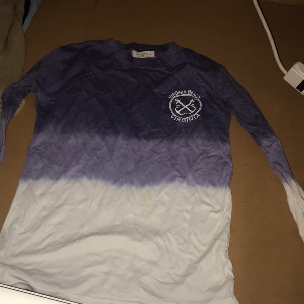 long sleeve beach tee